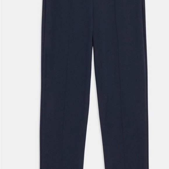 NWT: Theory Pintucked Slim Pant in Stretch Cotton. Size 4. Nocturne Navy. - Picture 5 of 11